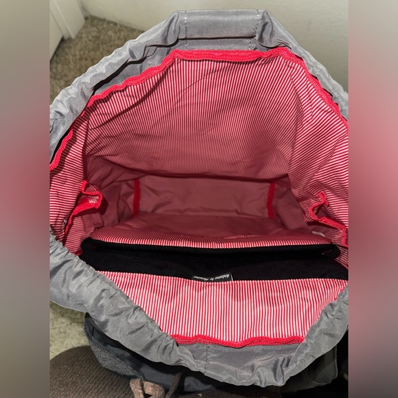 Herschel Little America Backpack - 30L - Picture 3 of 3